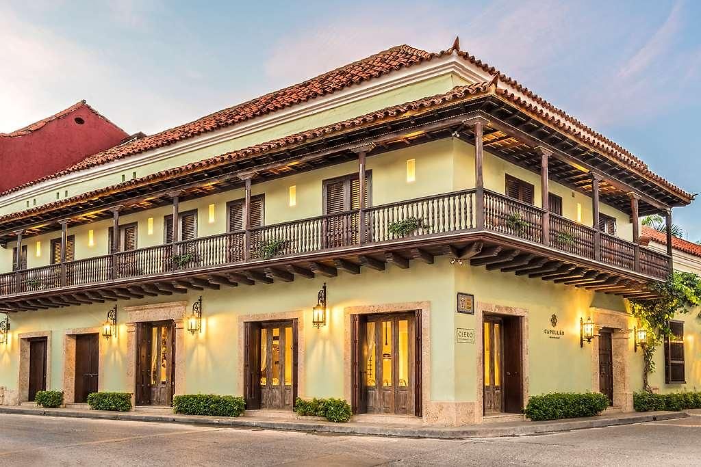 Capellan De Getsemani Hotel *