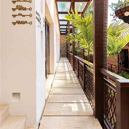 Capellan De Getsemani Hotel