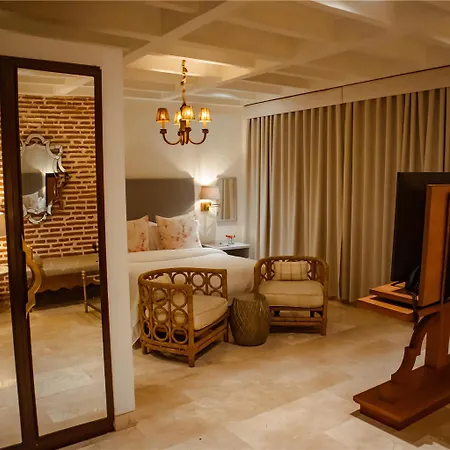 Hotel Capellan De Getsemani *