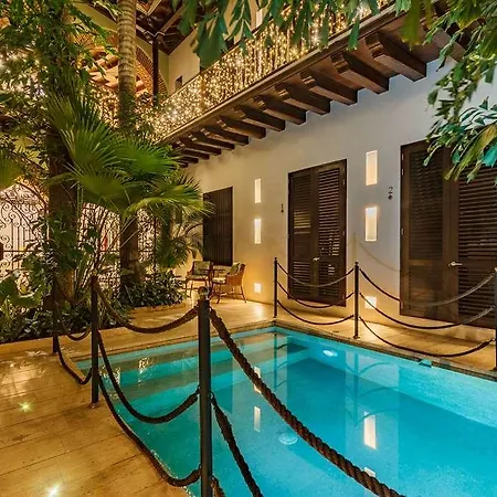 Capellan De Getsemani Hotel