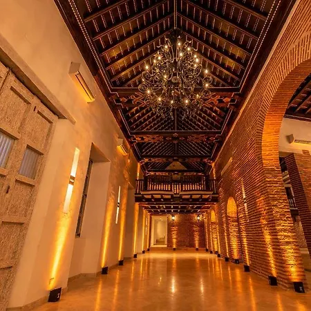 Hotel Capellan De Getsemani *