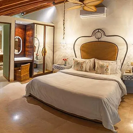 Capellan De Getsemani Hotel *